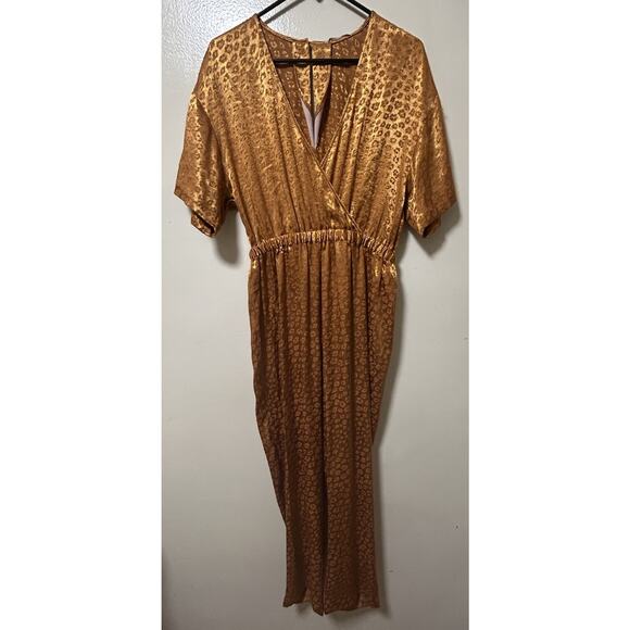 NWT Joie Tau Women's Copper Satin Leopard Printed Wrap Jumpsuit Romper - Size S - Picture 3 of 8